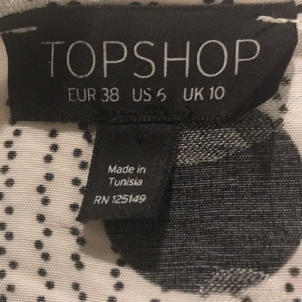 Topshop Button Up Blouse - Picture 3 of 3